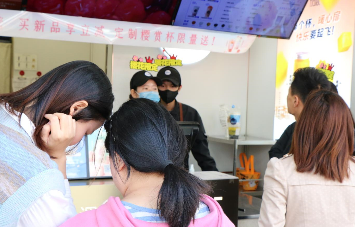 PA视讯奶茶：一家奶茶店的发展需要重点关注哪两个问题